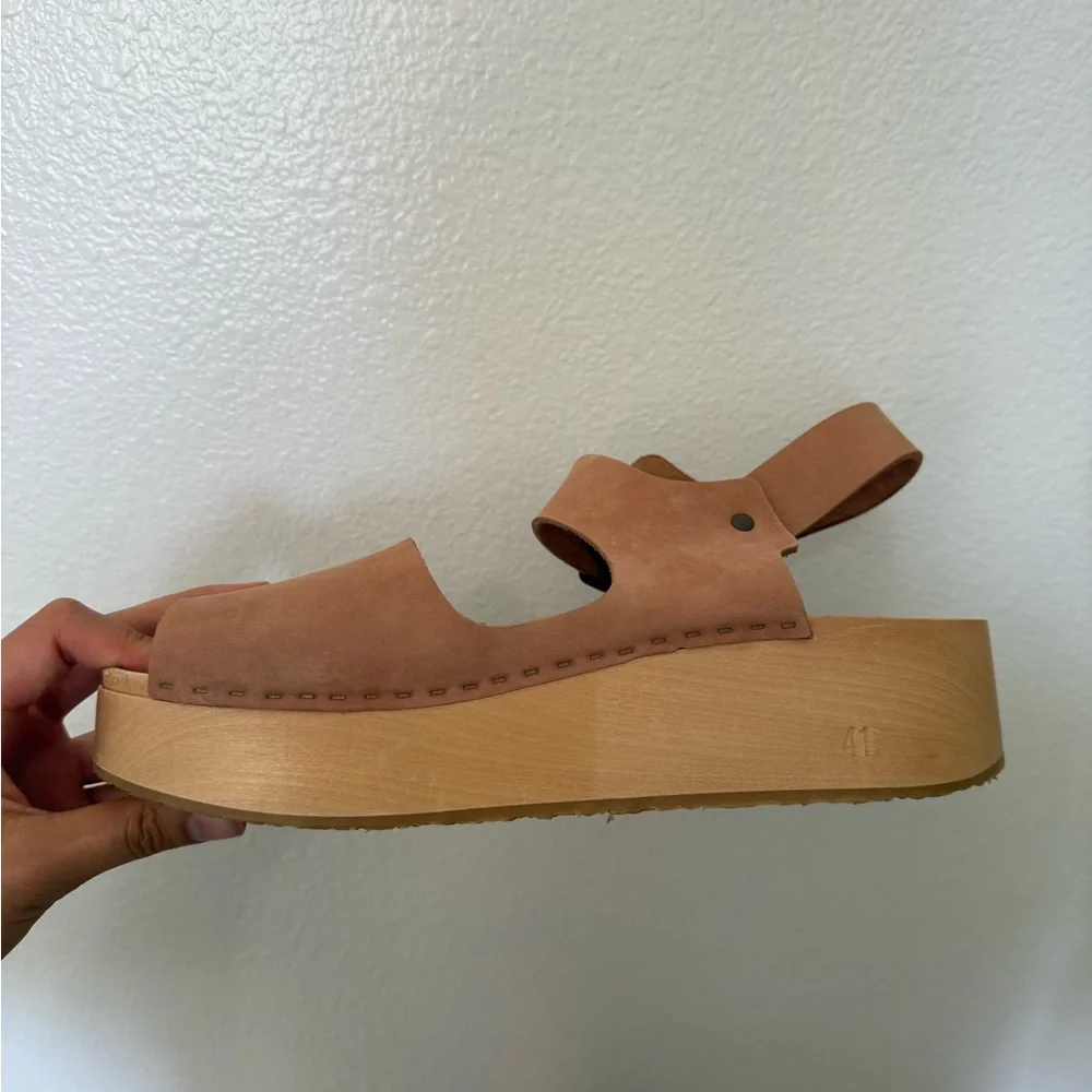BRYR Light Terracotta Leather Platform Clog - Picture 2 of 9